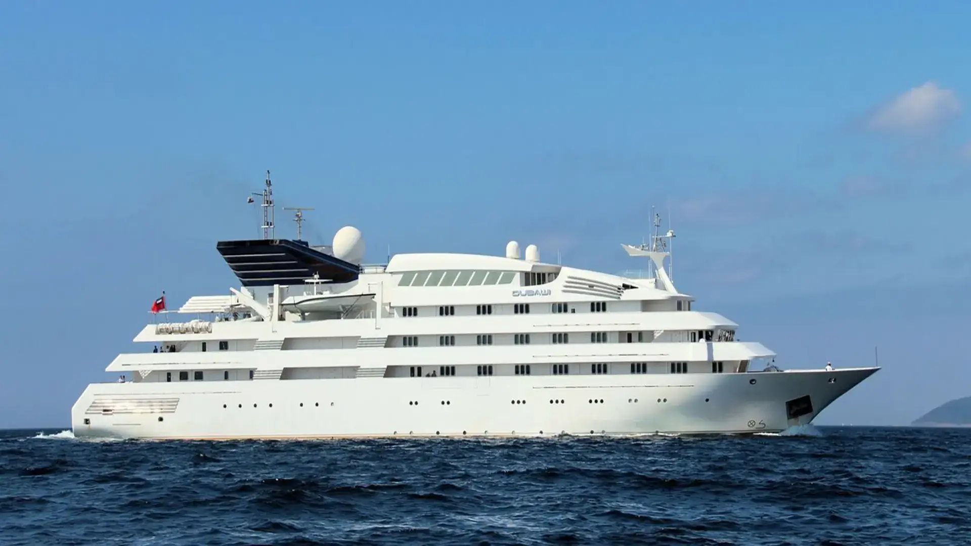 Dubawi 11m support tender