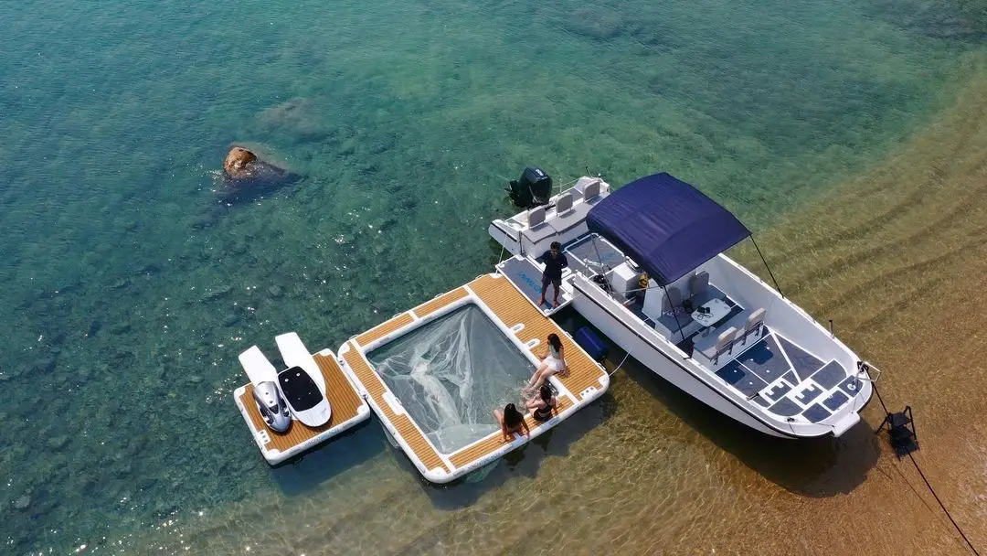 Nextwave 8m tender